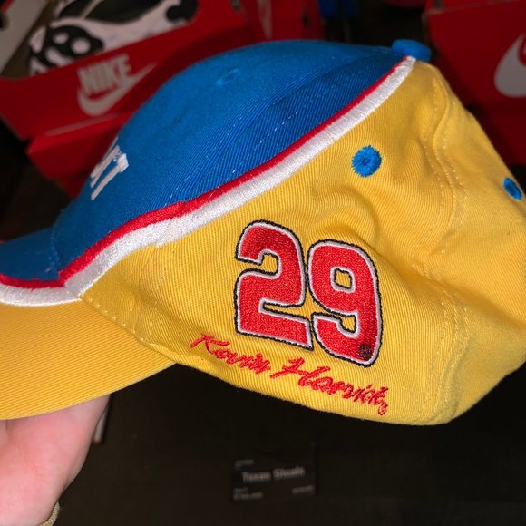 Shell Racing Hat - Picture 2 of 4